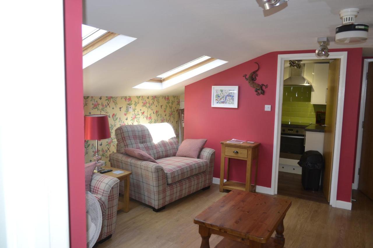 The Lawns Tea Room And B&B Ashcott エクステリア 写真